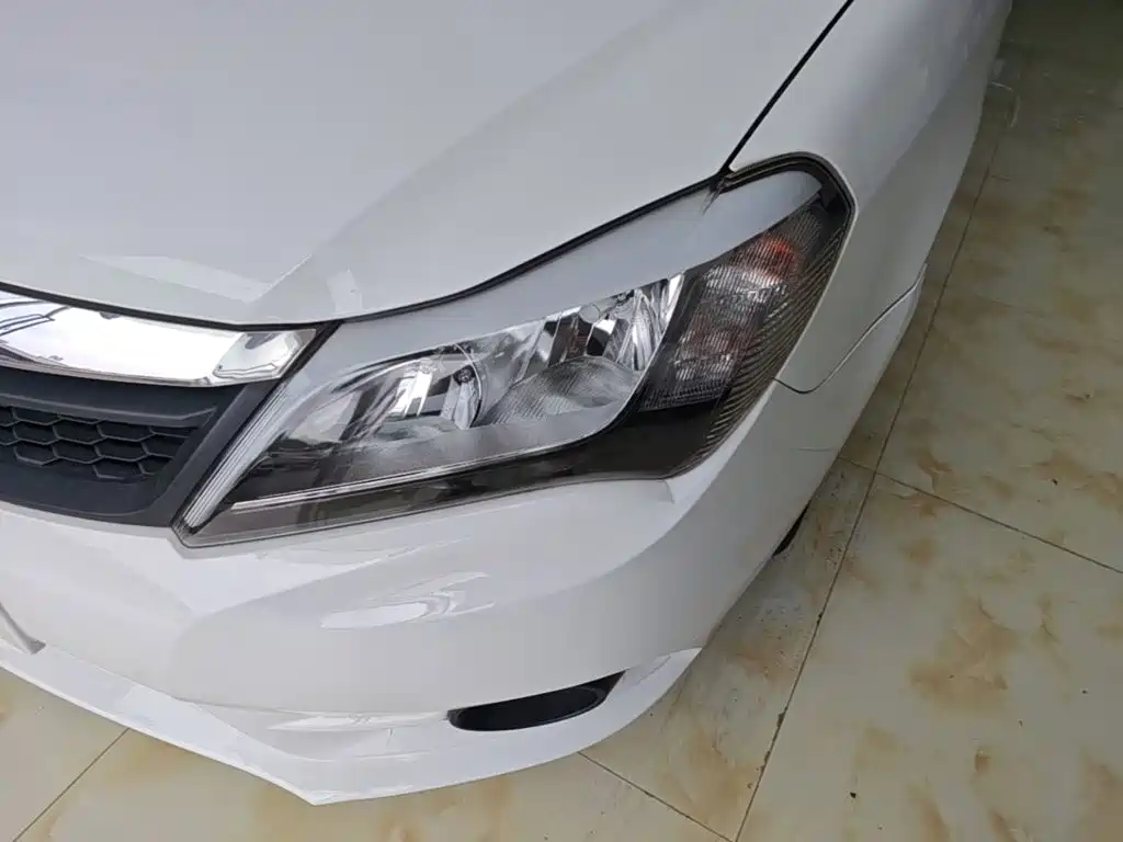 Фото 24 - BYD F3