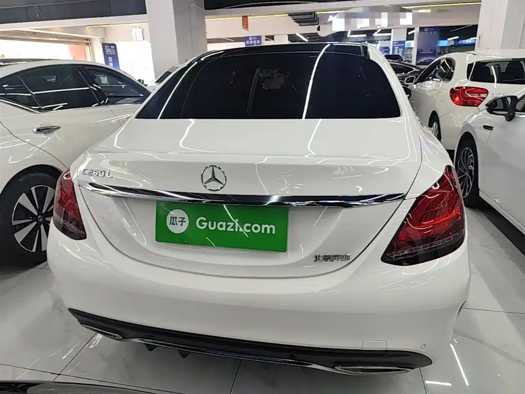 MERCEDES-BENZ CLASS C