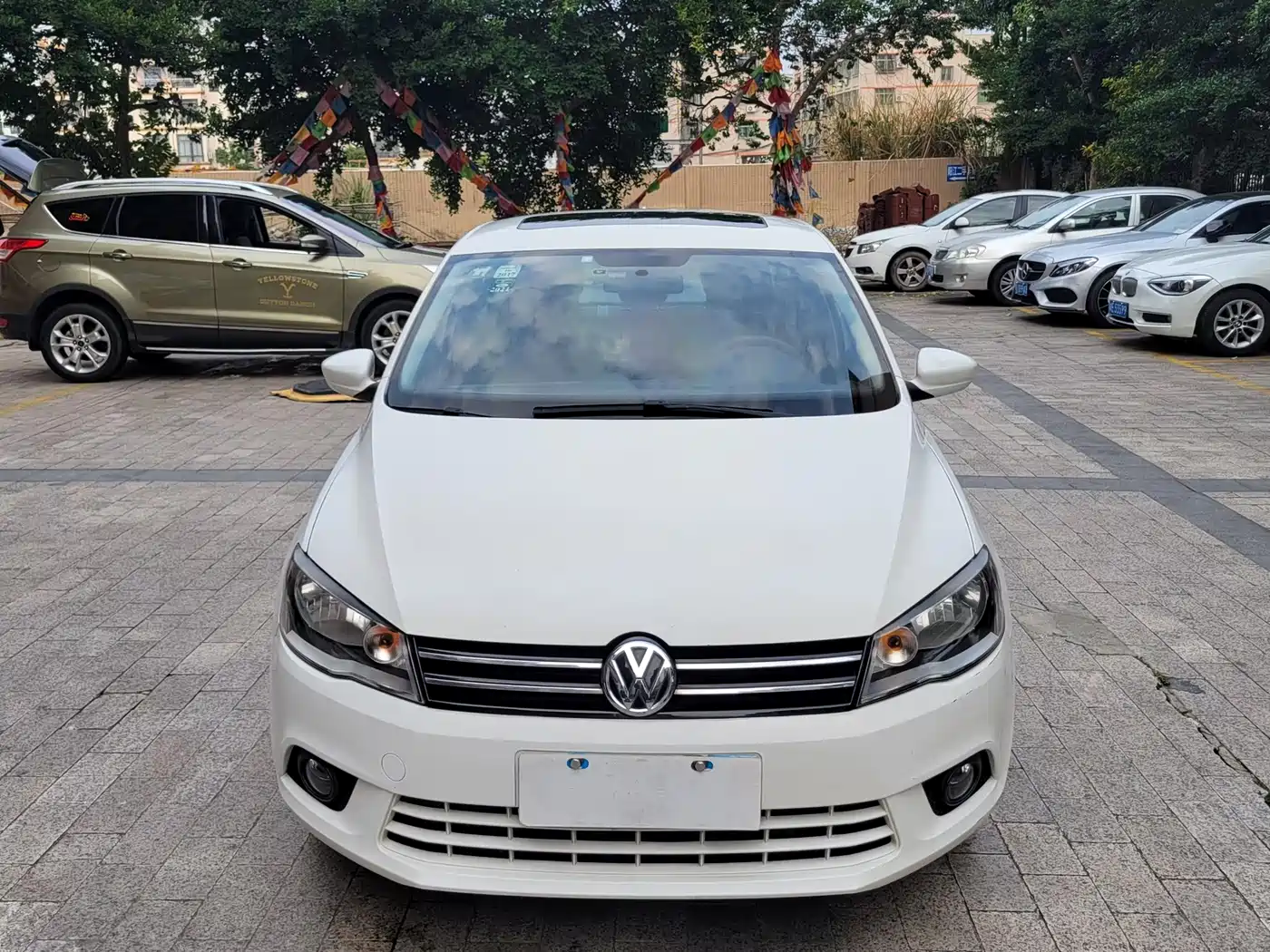 Фото 2 - Volkswagen Jetta