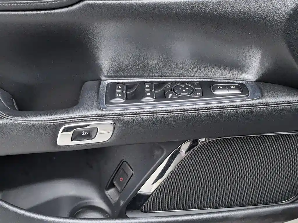 Lincoln Continental 2019 2018 2.0T 2WD Zunya Edition