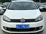 Фото 2 - Volkswagen Golf