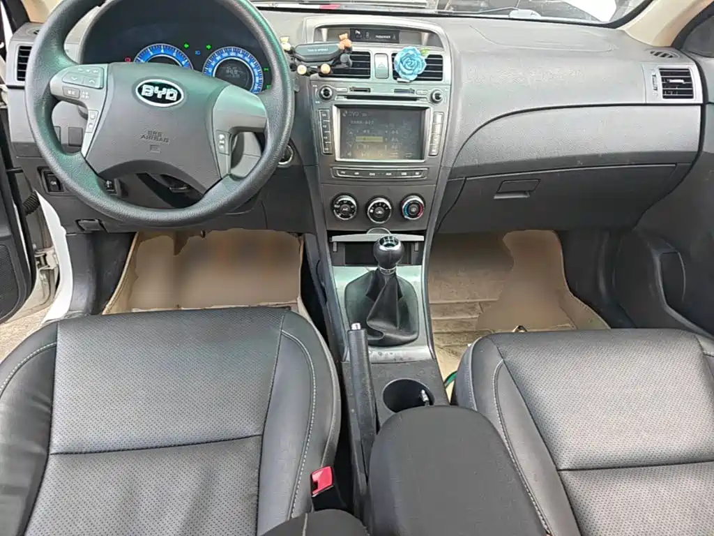 BYD L3 2014 2015 Energy-saving Edition 1.5L Manual Premium
