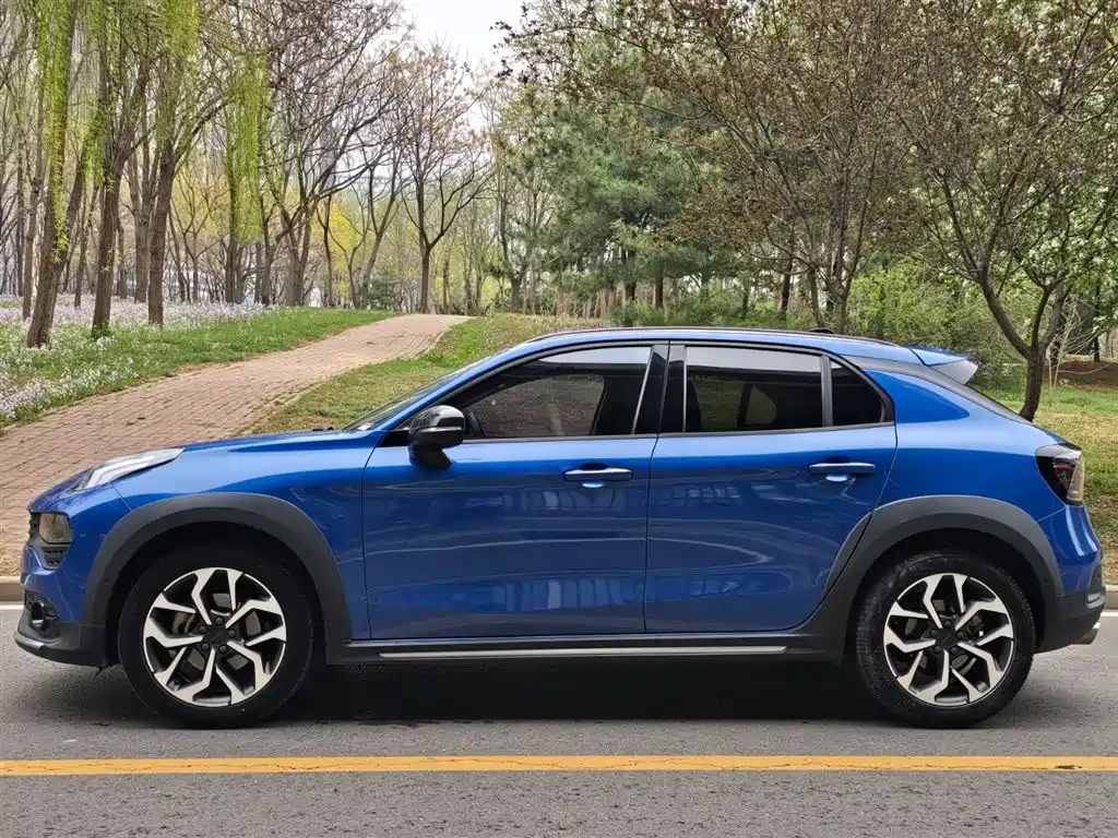 Lynk & Co 02 2019 1.5T DCT FWD Jin Pro Version China VI фото 3