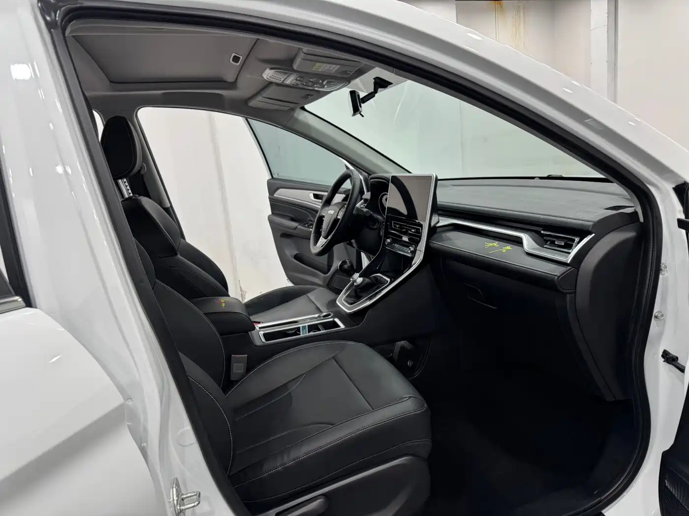Фото 4 - Haval M6