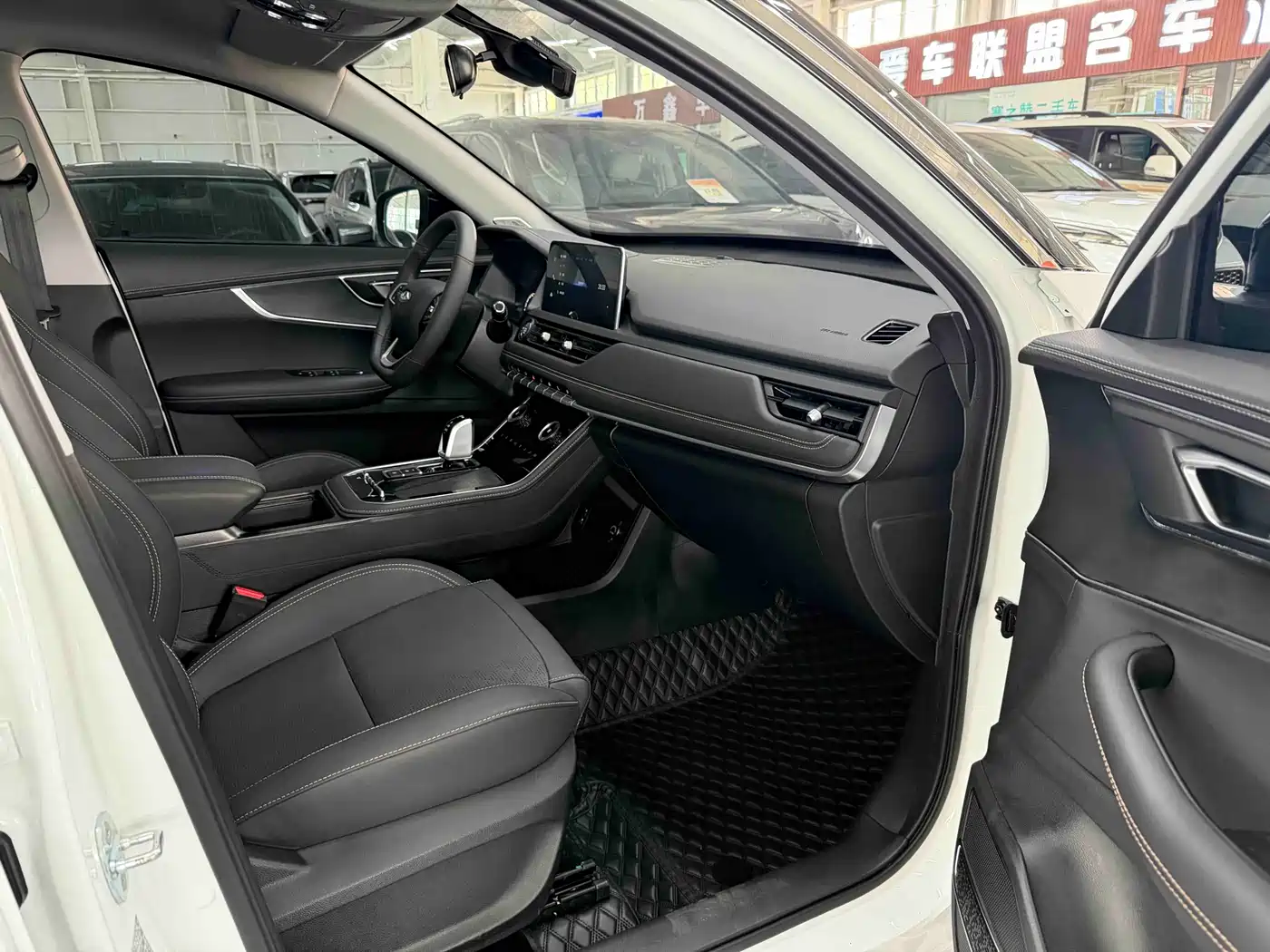 Chery Tiggo 8 2024 2023 230TCI Auto Advanced Edition