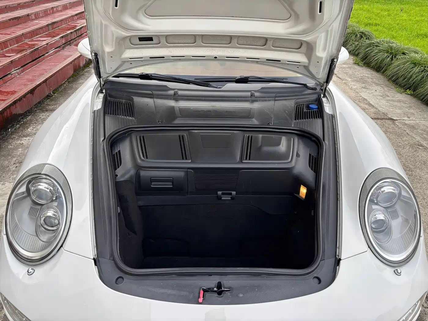 Photo 15 - Porsche 911