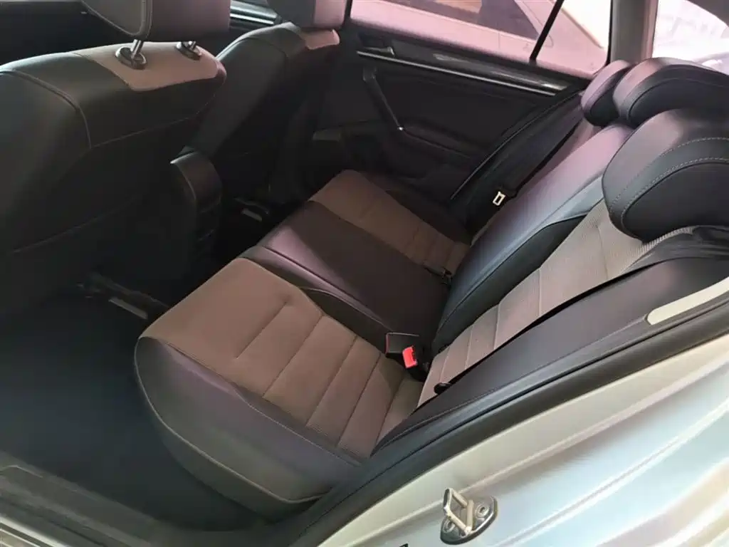 Volkswagen C-TREK 2018 1.5L Automatic Comfort фото 17