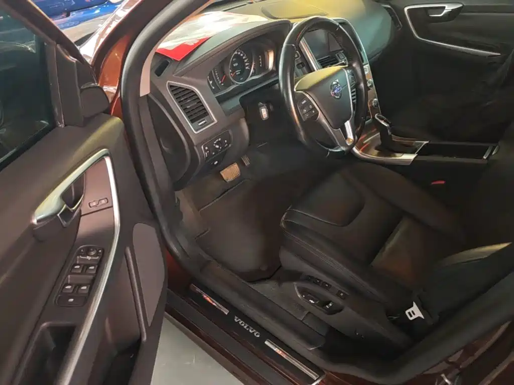 Volvo XC60 2015 2015 T5 Smart Advance Edition