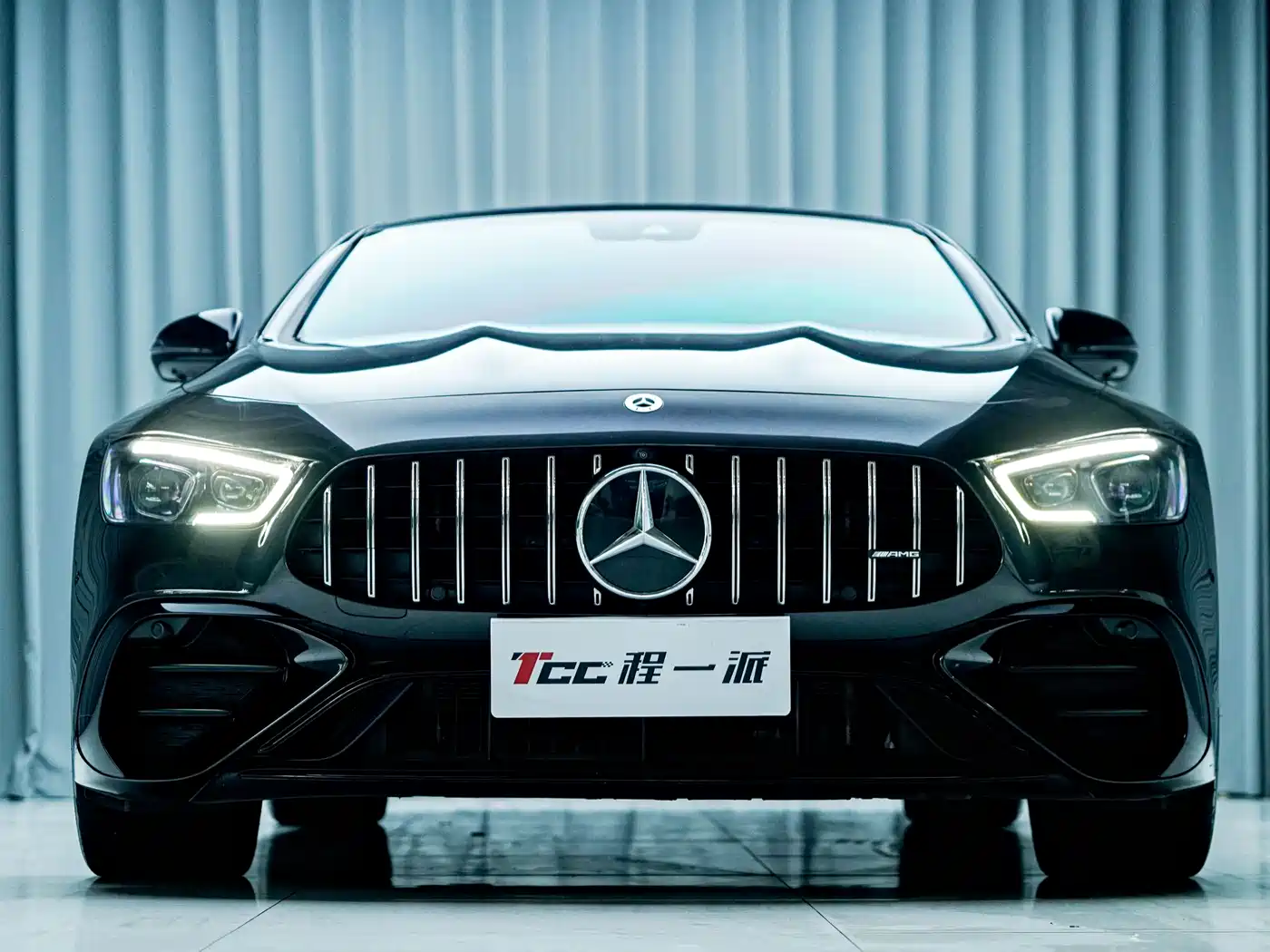 Mercedes-Benz AMG GT 2022 AMG GT 50 4MATIC+ 4-Door Coupe China Edition фото 2