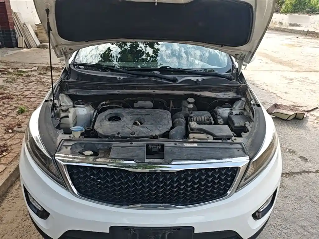 Kia Sportage 2015 2.0L Automatic 2WD GL фото 20