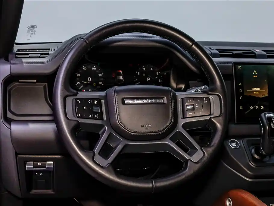 Land Rover Defender 2024 110 3.0T P400 X фото 23