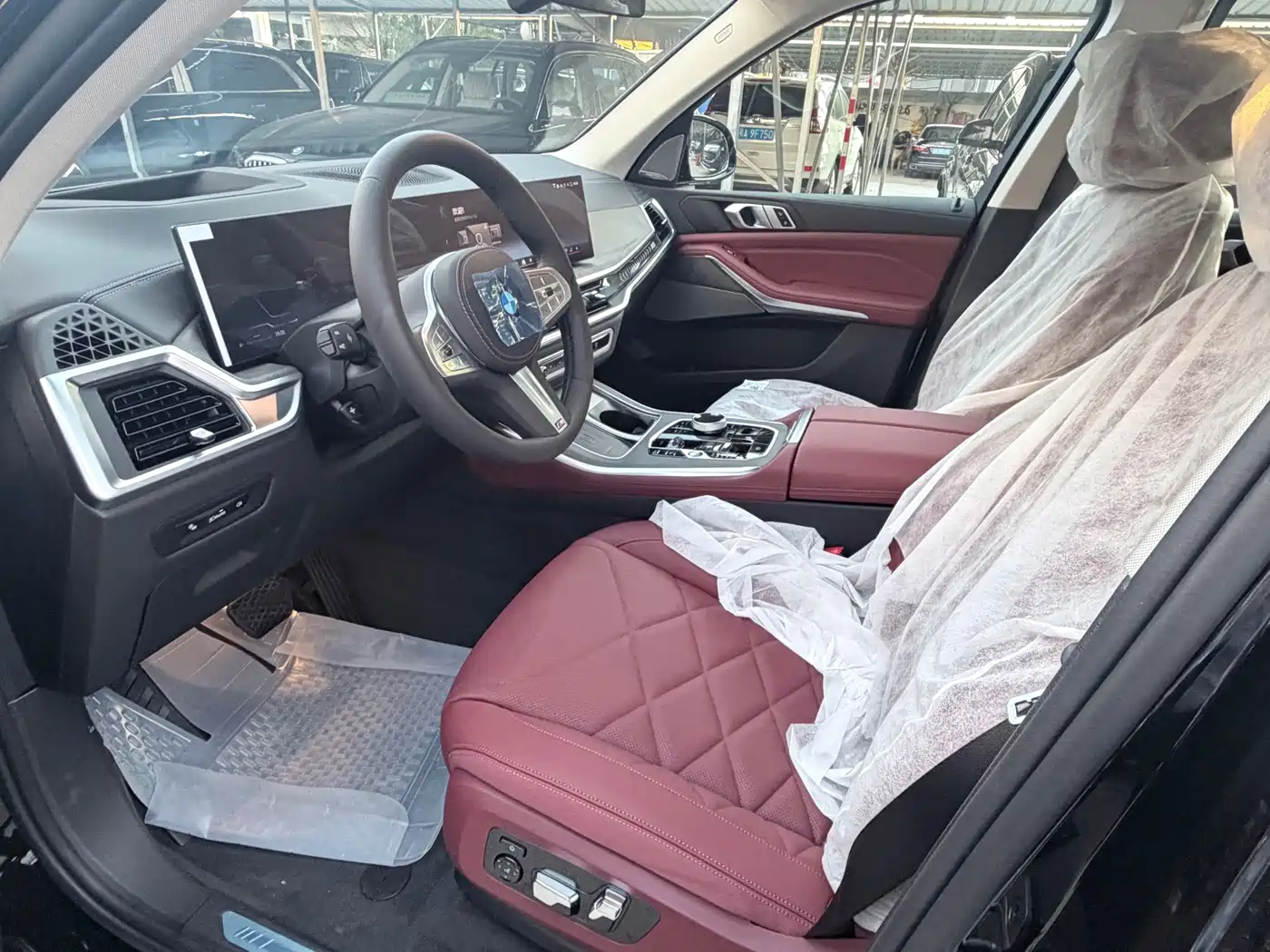 BMW X5 2026 2026 Facelift xDrive 30Li Exclusive M Sport Shadowline Package