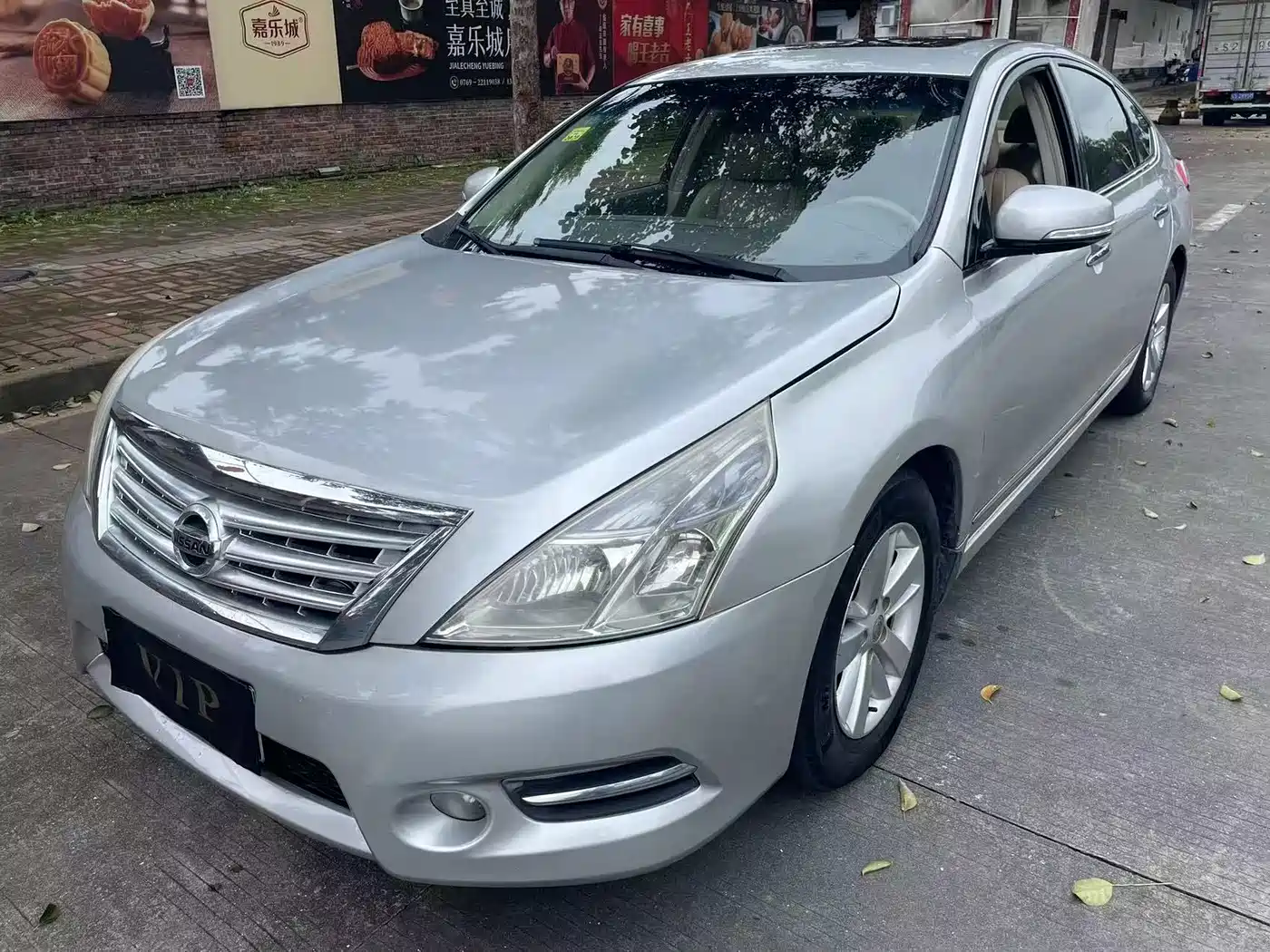 Фото 1 - Nissan Teana