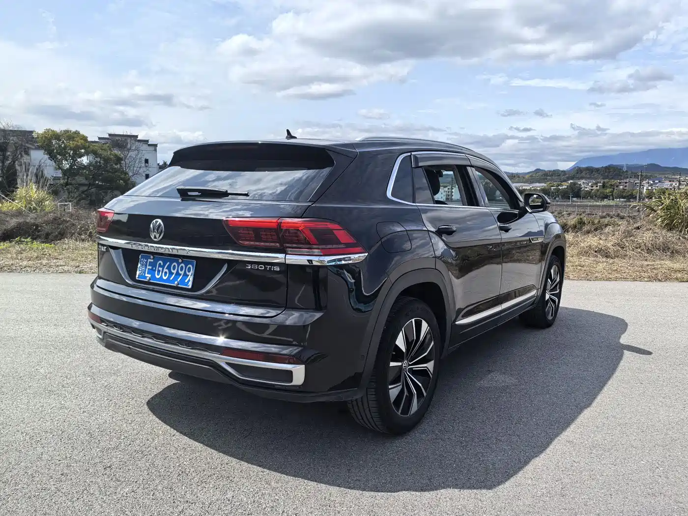 Volkswagen Teramont 2019 Model Teramont X 380TSI 4WD Prestige Luxury Edition фото 6