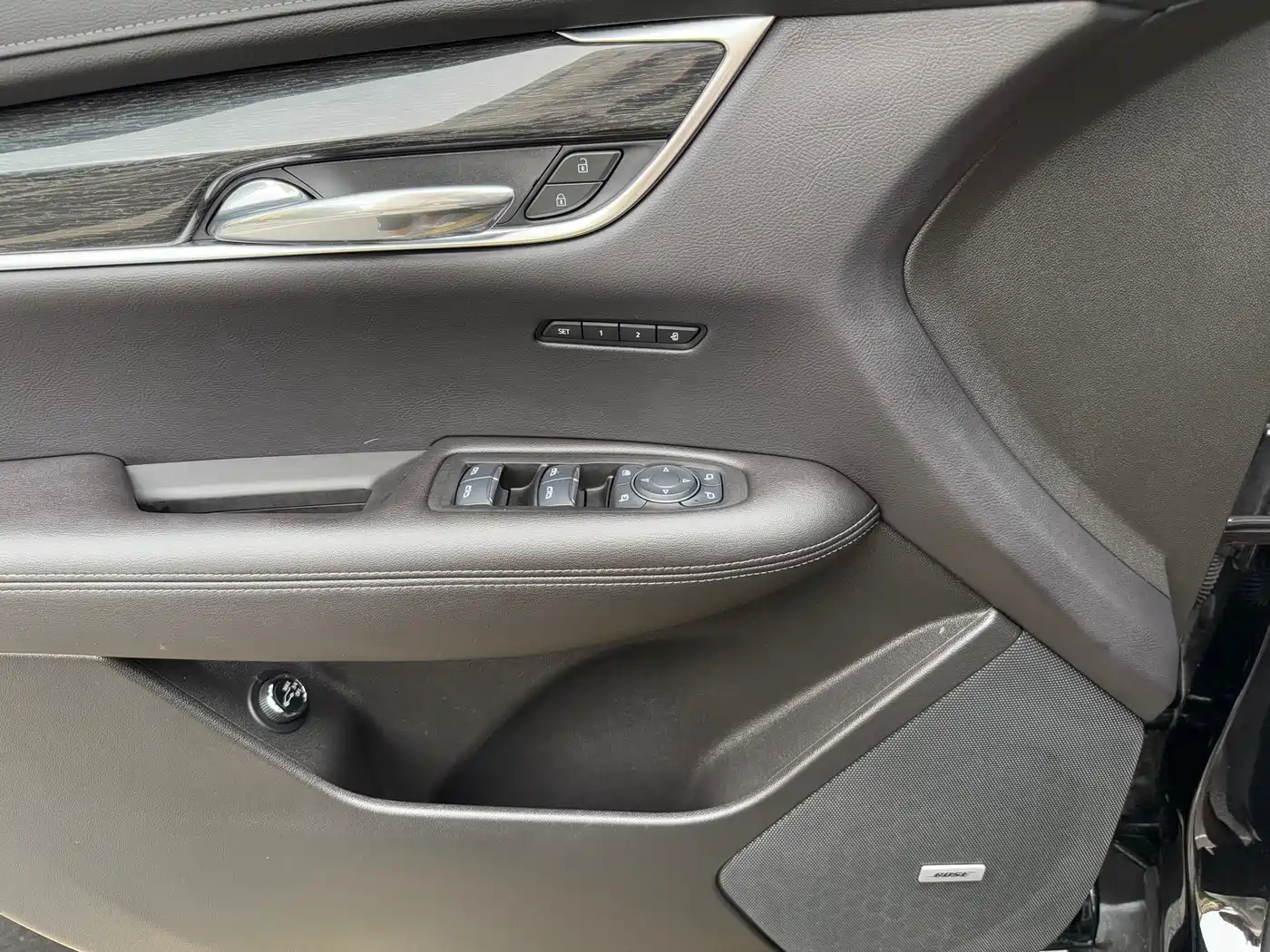 Cadillac XT5 2021 2.0T 2WD Luxury Edition фото 14