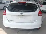Фото 6 - Ford Focus