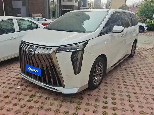GAC TRUMPCHI M8