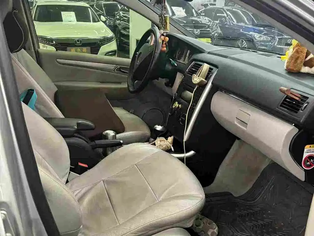 Mercedes-Benz B-Class 2011 2009 B 200 Luxury