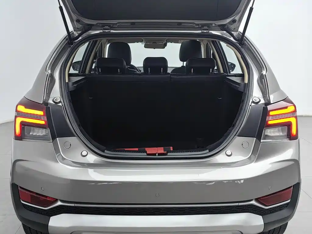 Geely Vision S1 2018 2018 1.4T CVT Sharp Enjoy