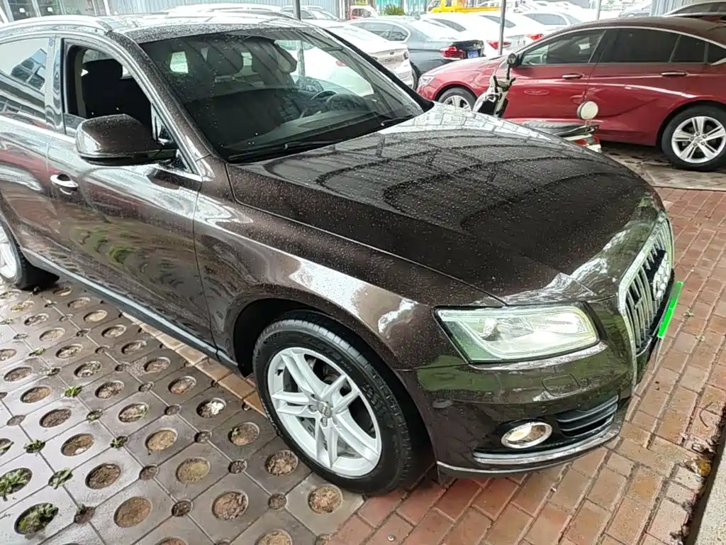 Photo 4 - Audi Q5