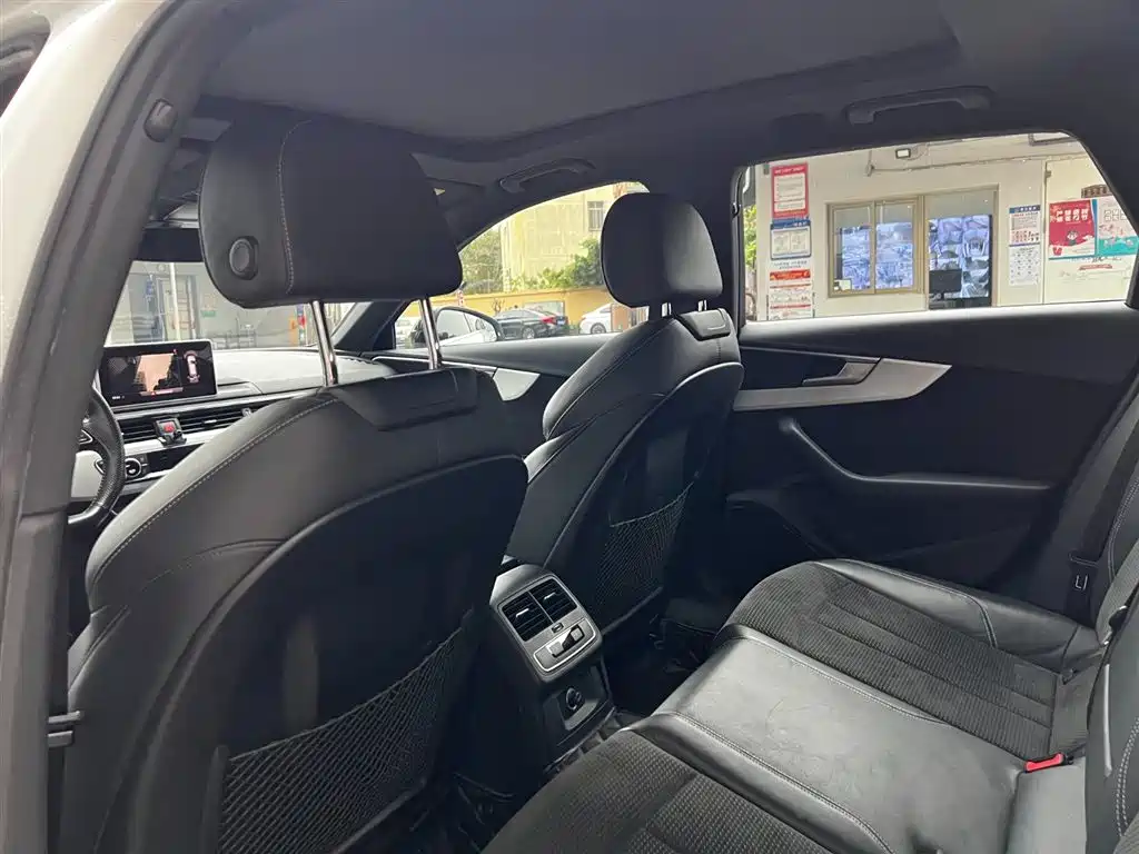 Audi A4 (Import) 2020 Avant Pioneer 40 TFSI Luxury Sport фото 20