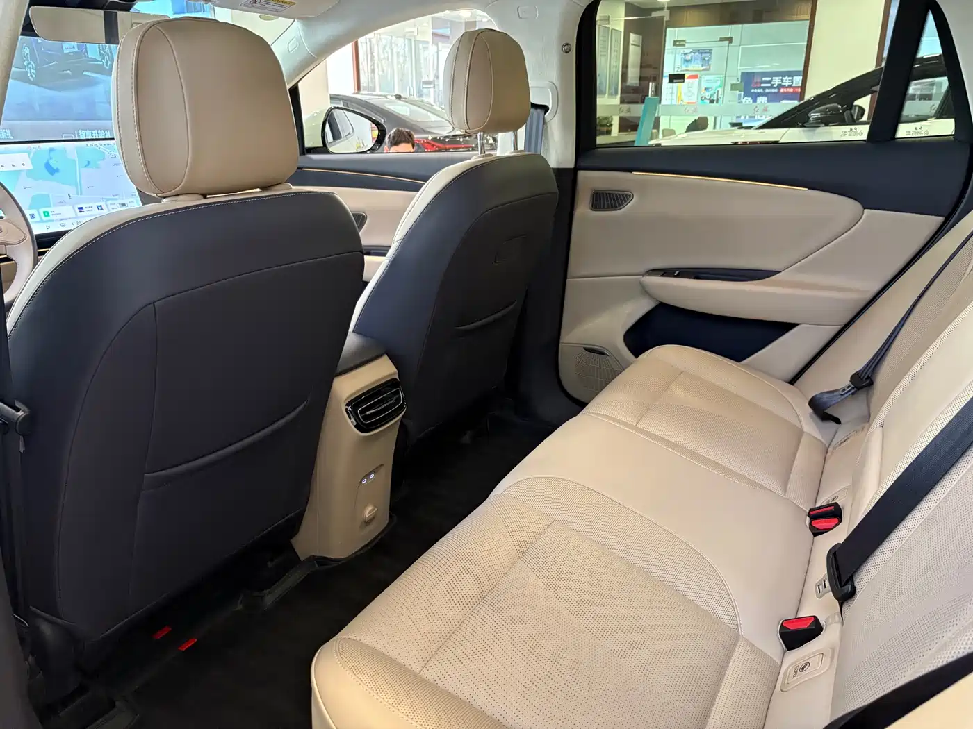 Hongqi HONGQI TIANGONG 06