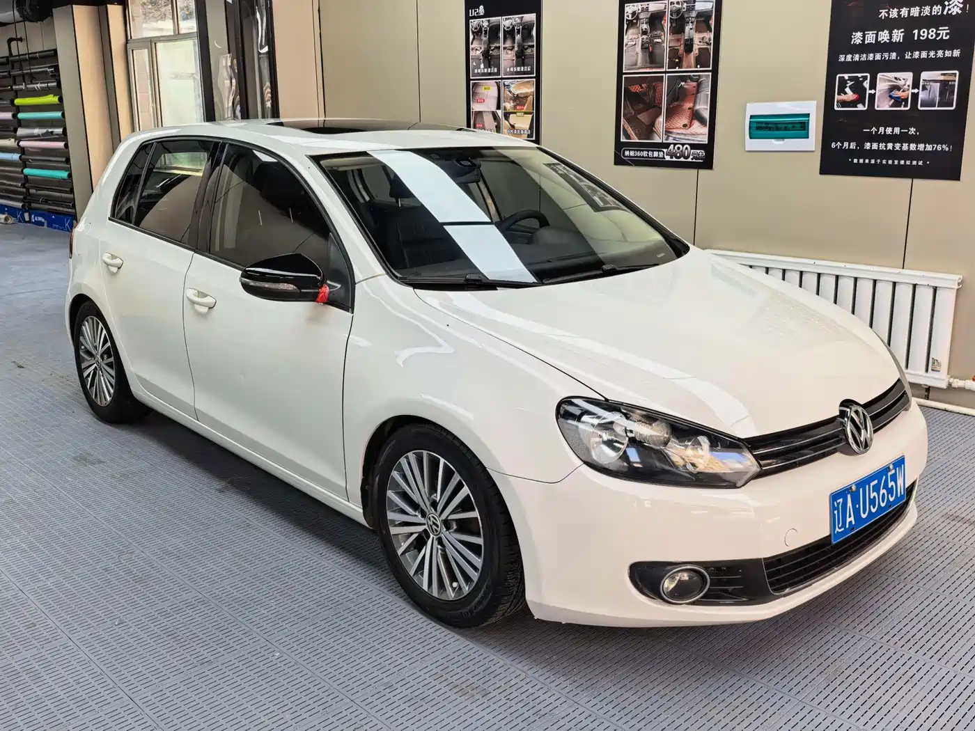 Фото 2 - Volkswagen Golf