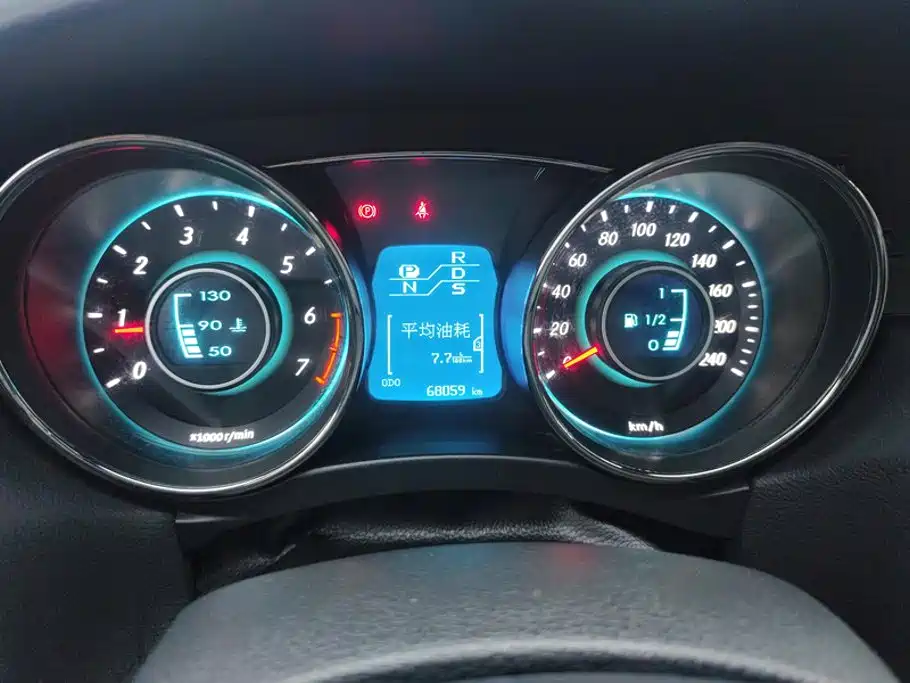 BAIC Senova D50 2016 2016 1.5L CVT Elite