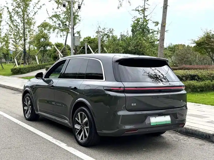 Li Auto Li L8 2022 2023 Max