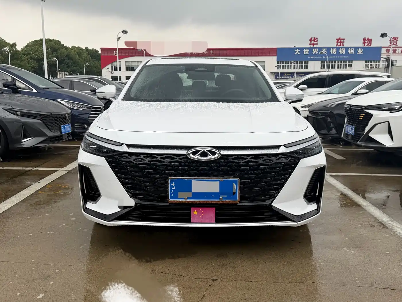 CHERY ARRIZO 8