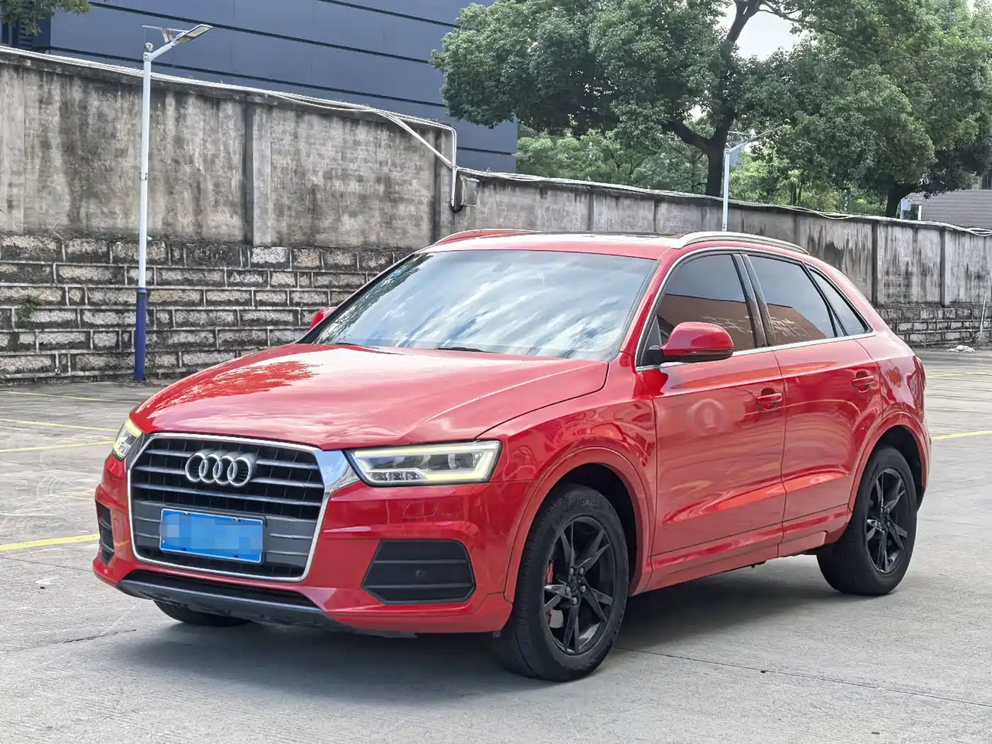 Фото 1 - Audi Q3