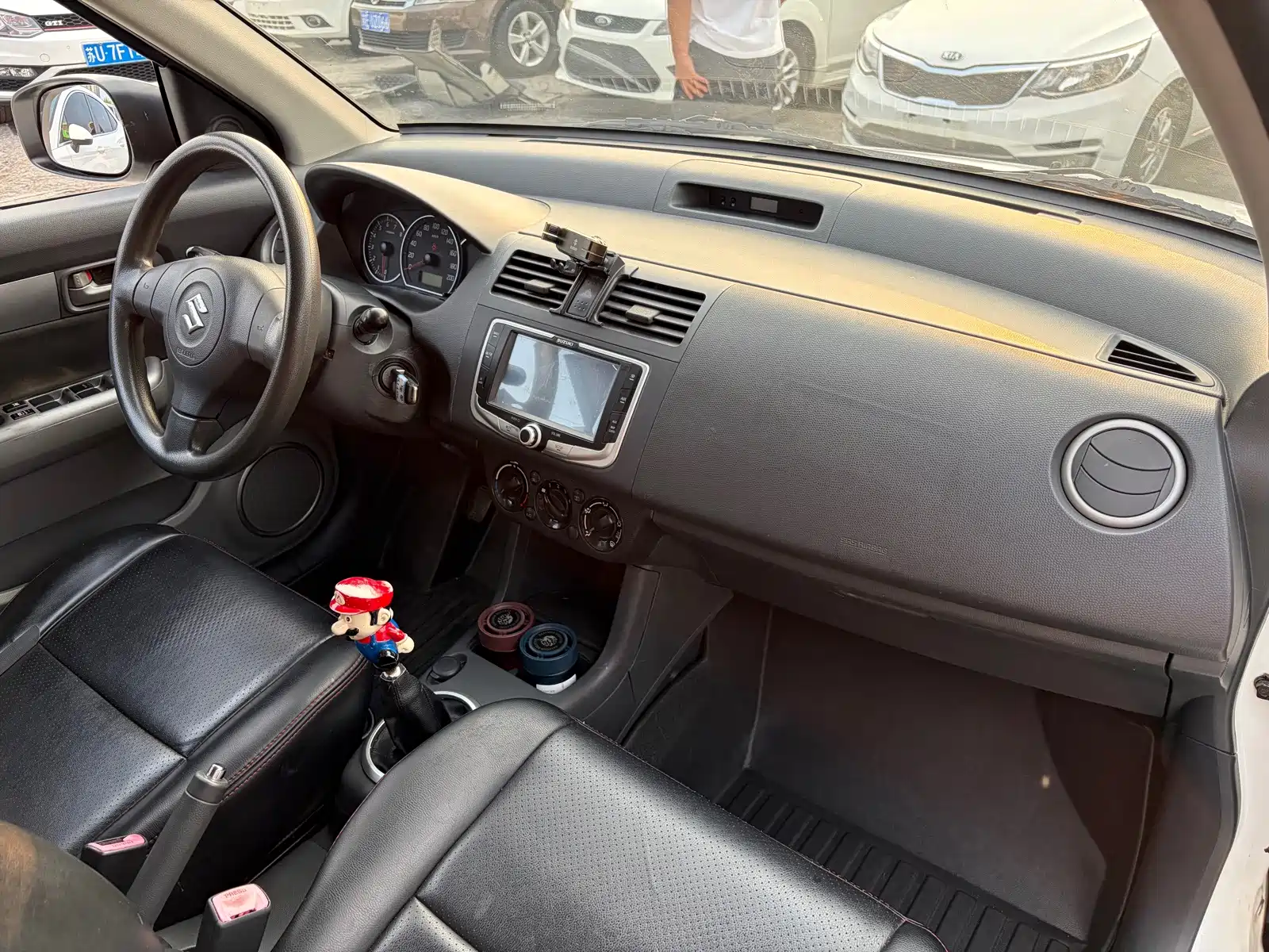 Photo 14 - Suzuki Swift