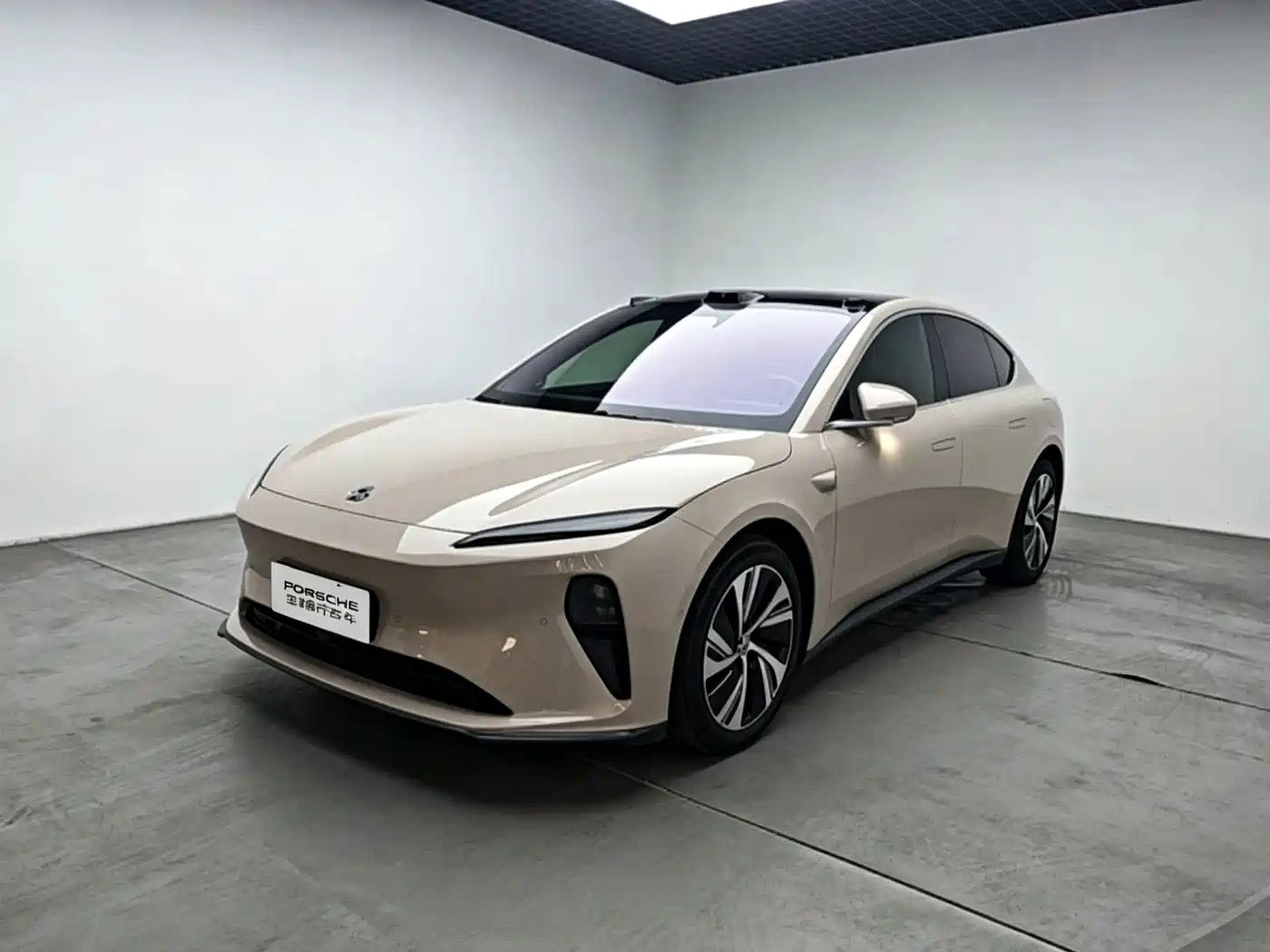 NIO ET5 2022