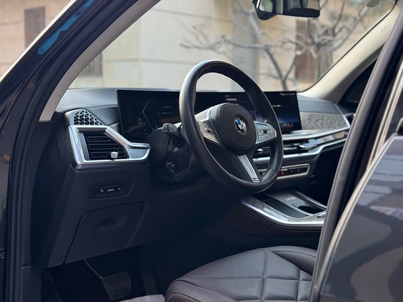 BMW X5 2023 xDrive 40Li M Sport Black Night Package фото 12