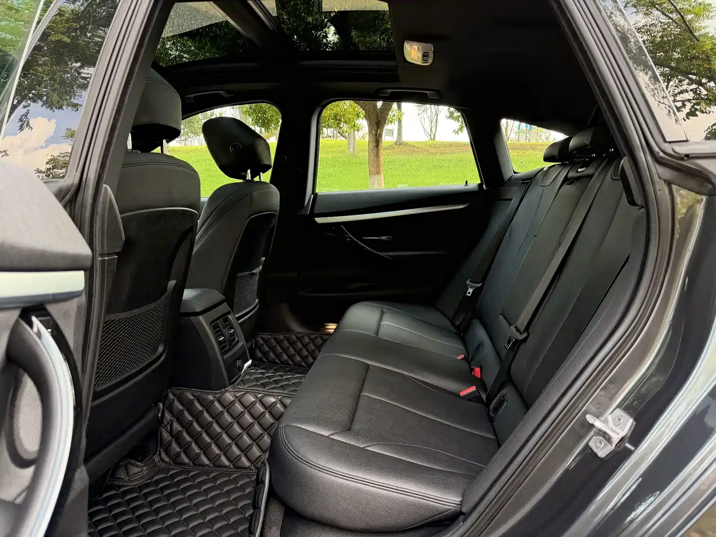 BMW 3 Series GT 2021 2020 320i M Sport Package