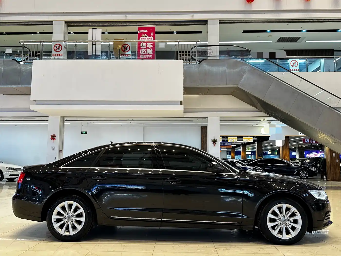Audi A6L 2014 30 FSI Technology фото 7