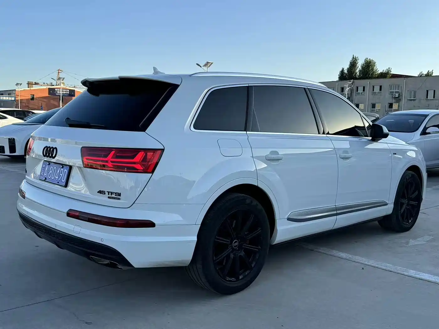 Фото 4 - Audi Q7