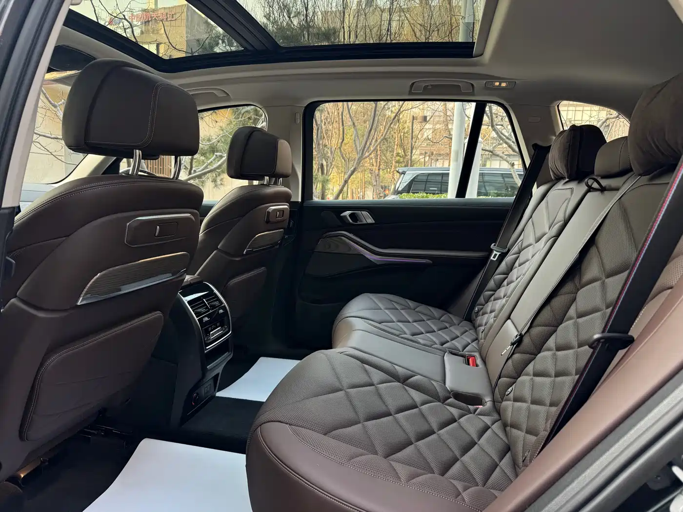 BMW X5 2023 xDrive 40Li M Sport Black Night Package фото 14