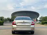 Фото 5 - Škoda Octavia