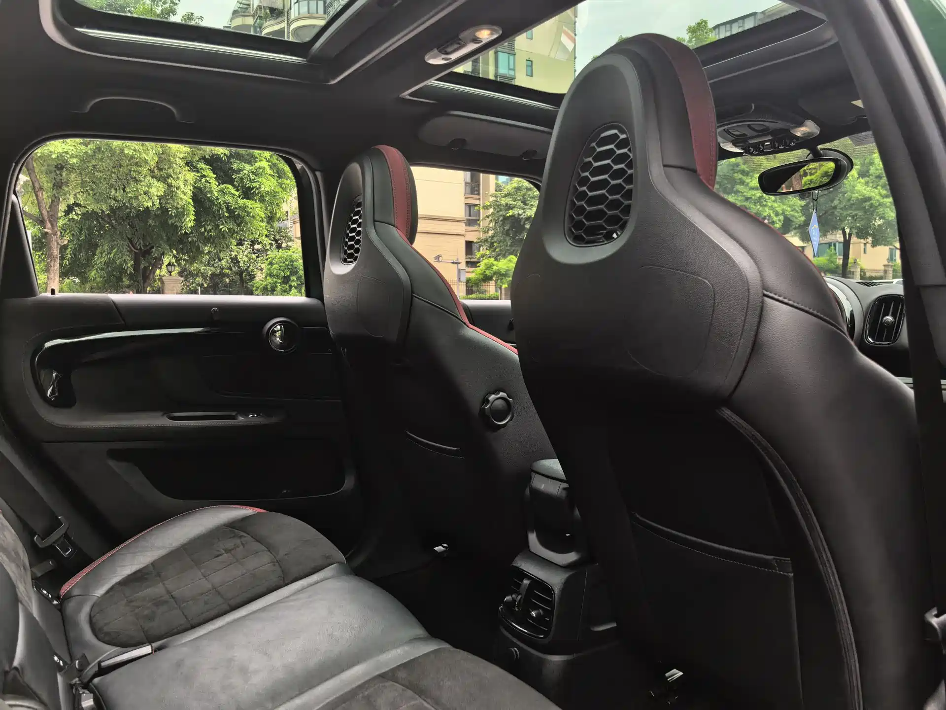 Photo 16 - MINI COUNTRYMAN