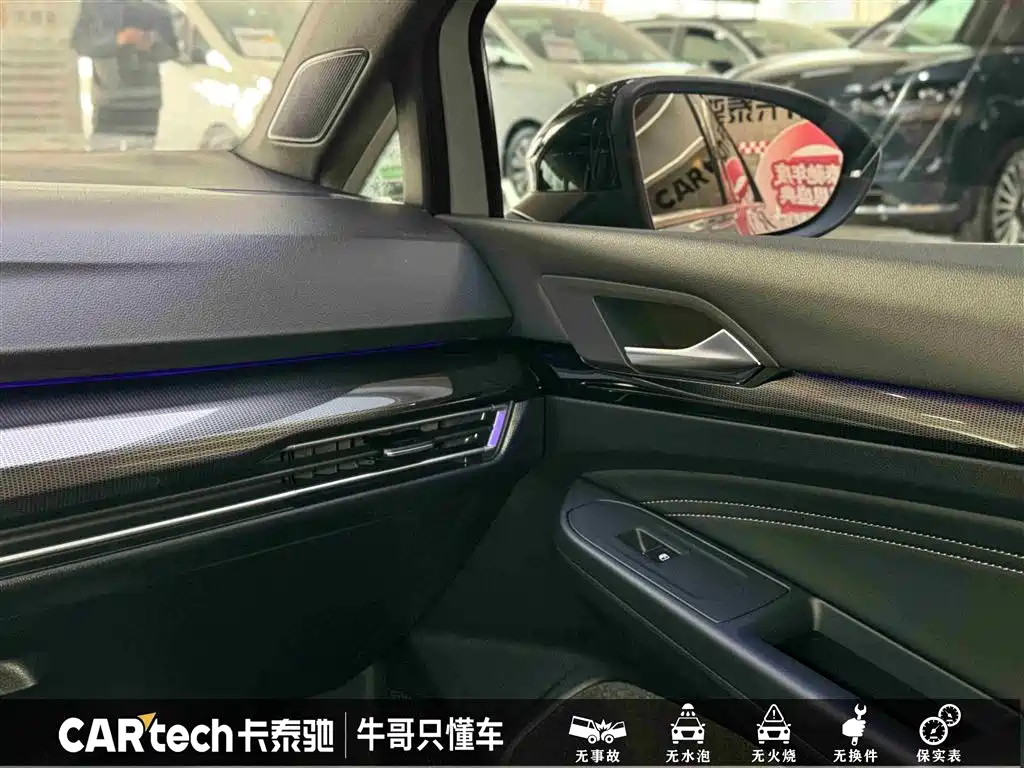 Volkswagen Golf 2023 Model 280TSI DSG R-Line фото 21