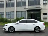 Фото 7 - Roewe i6