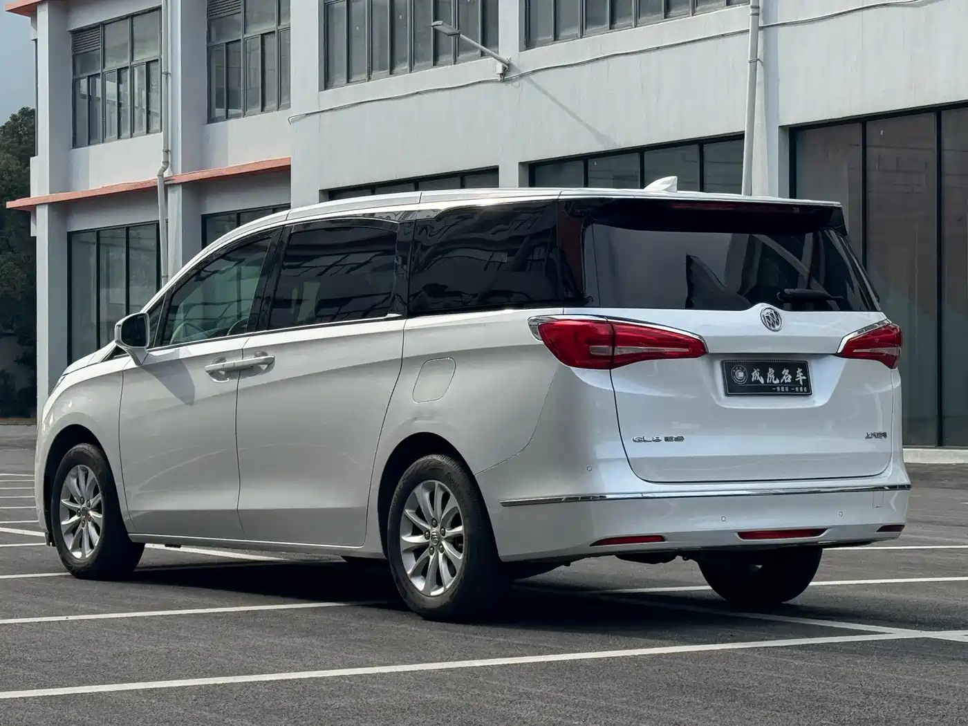 Buick GL8 2017 ES 28T Comfort Type China V фото 6