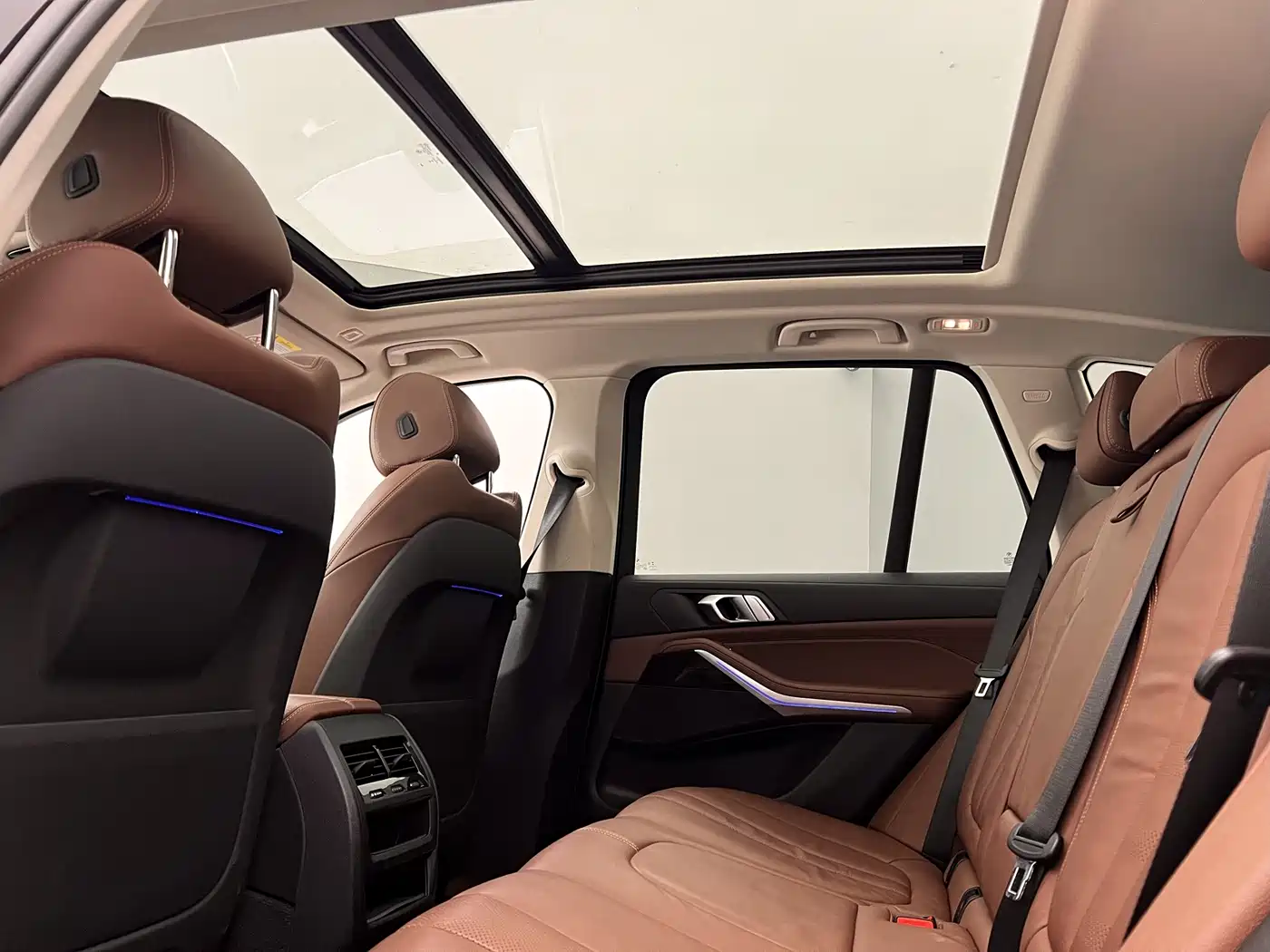 BMW X5 (Import) 2021 xDrive30i X Design Package фото 17