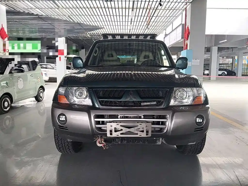 Mitsubishi Pajero 2015 2011 Mitsubishi Pajero V73 3.0L AT GLX