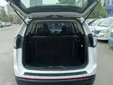 Фото 19 - Ford Edge