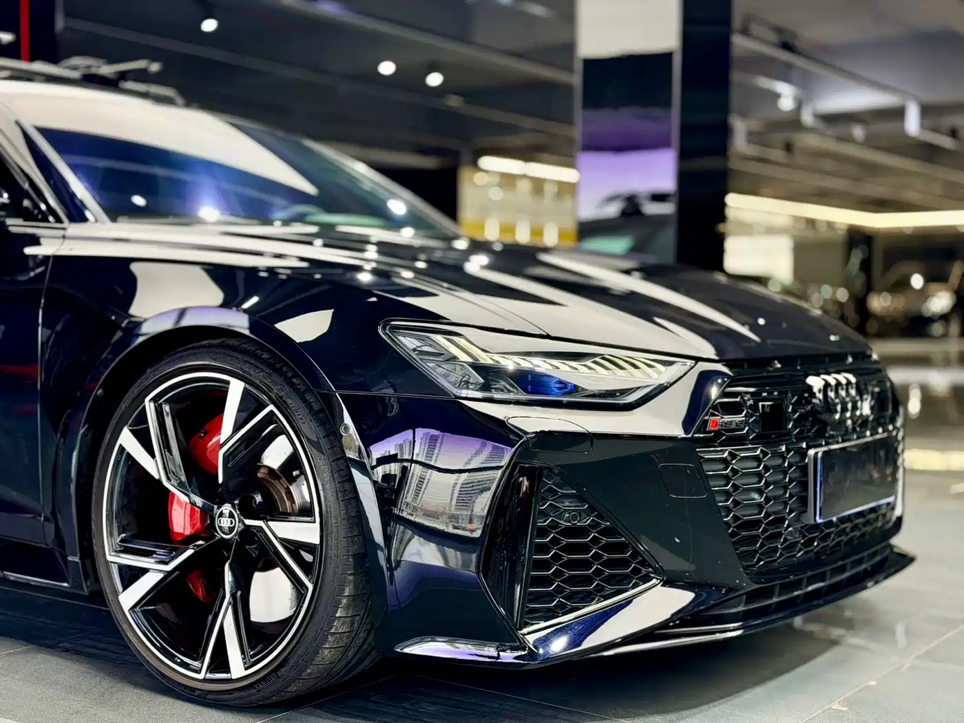 Audi RS 6 2022 RS 6 4.0T Avant фото 4