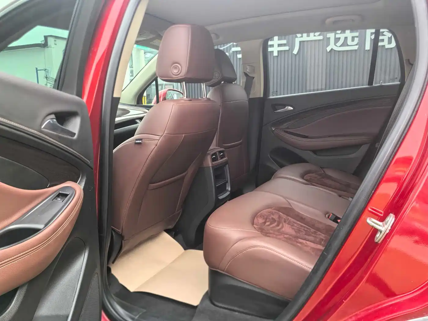 Buick Envision Plus 2017 20T FWD Elite фото 8
