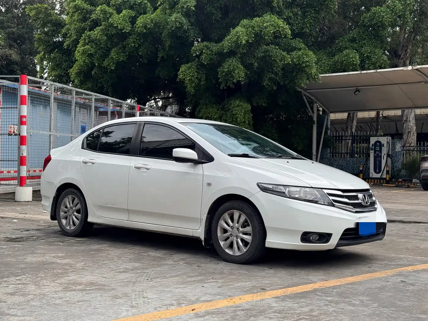 Honda City Classic 2014 2014 Trend 1.5L Automatic Elite Edition