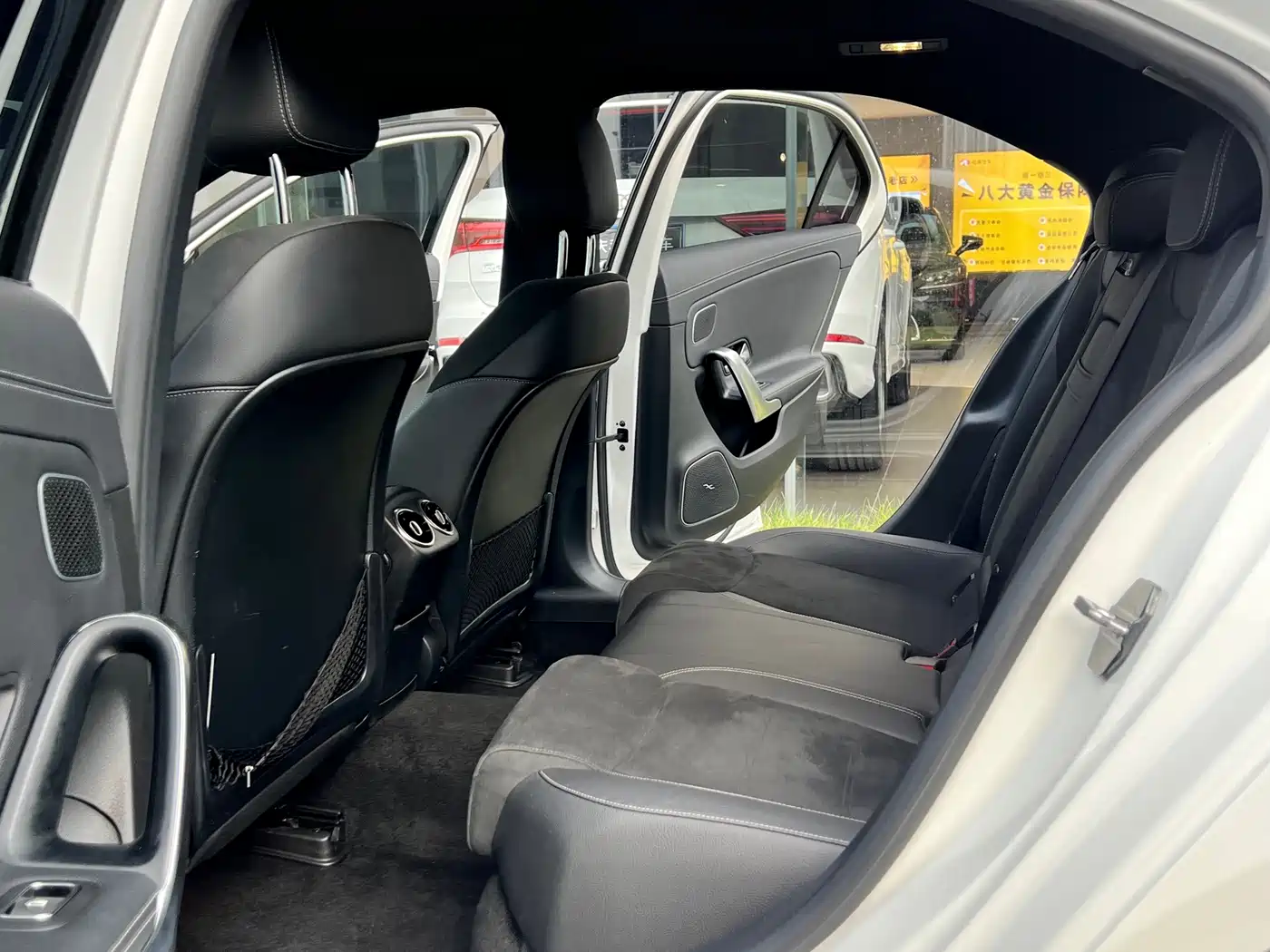 Фото 9 - Mercedes-Benz A-Class